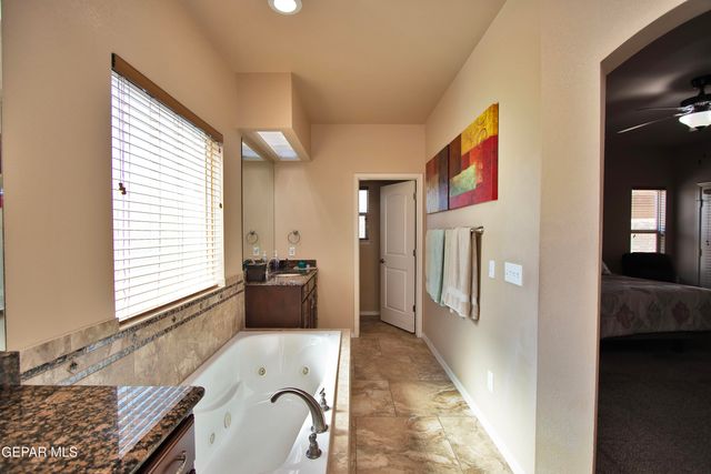 5703 Edinburgh Drive, Santa Teresa, NM 88008