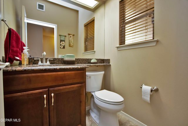 5703 Edinburgh Drive, Santa Teresa, NM 88008