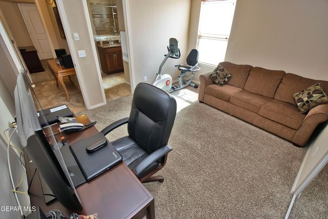 5703 Edinburgh Drive, Santa Teresa, NM 88008