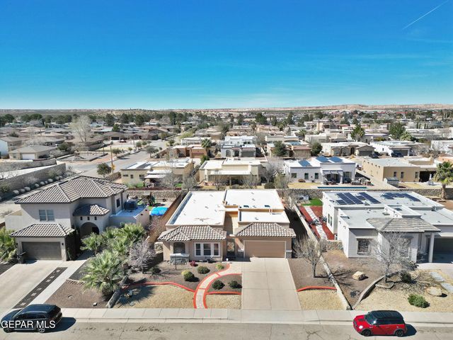 5703 Edinburgh Drive, Santa Teresa, NM 88008