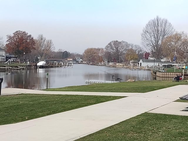 33505 Meldrum Street, Chesterfield Twp, MI 48047