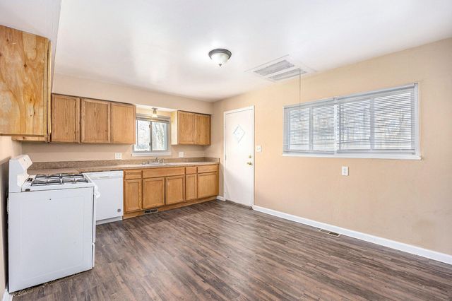 33505 Meldrum Street, Chesterfield Twp, MI 48047