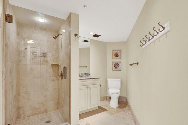 3000 N Ocean Drive 7h, Singer Island, FL 33404