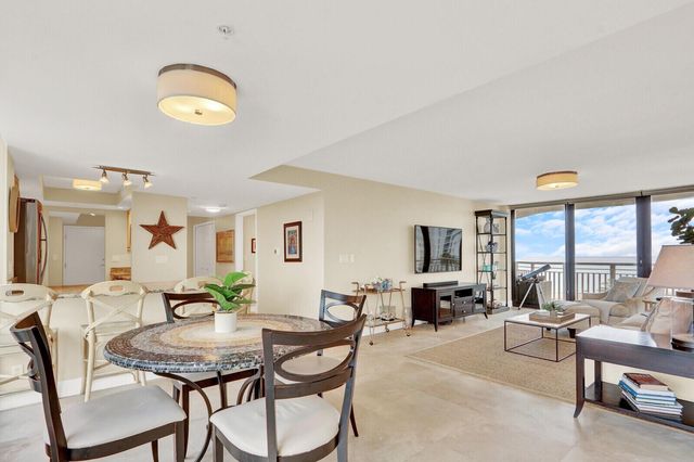 3000 N Ocean Drive 7h, Singer Island, FL 33404