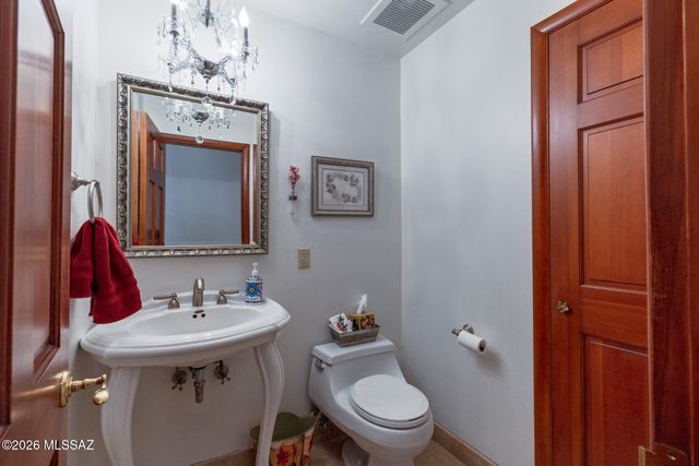 5310 N Calle Bujia, Tucson, AZ 85718