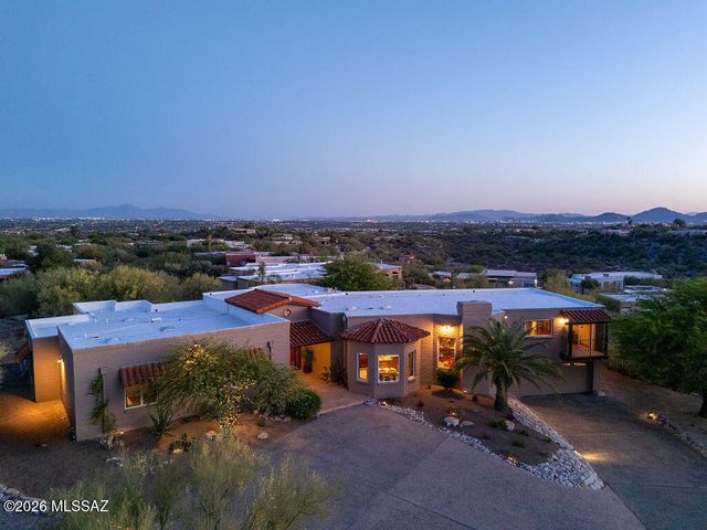 5310 N Calle Bujia, Tucson, AZ 85718