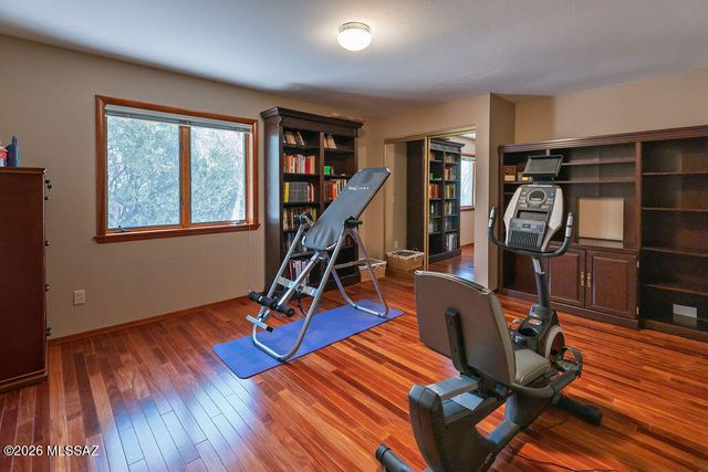 5310 N Calle Bujia, Tucson, AZ 85718