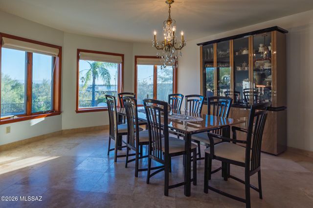 5310 N Calle Bujia, Tucson, AZ 85718