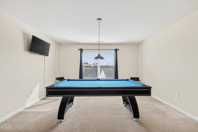 8144 Hovingham Way, Raleigh, NC 27616