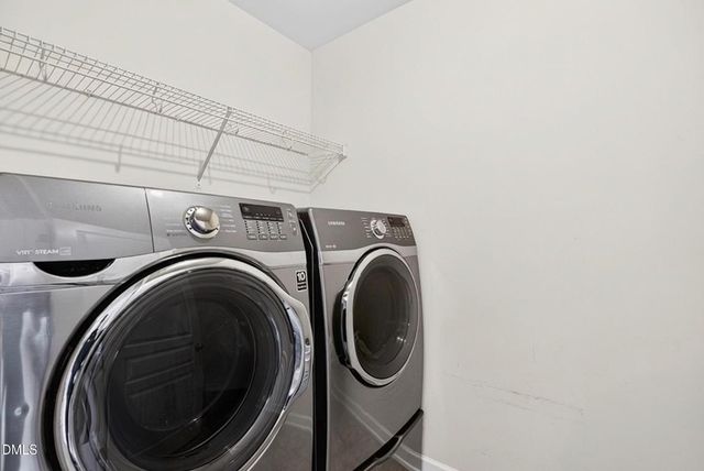 8144 Hovingham Way, Raleigh, NC 27616