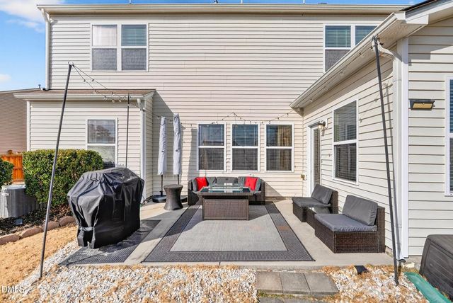 8144 Hovingham Way, Raleigh, NC 27616