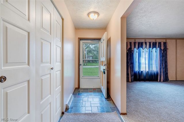 4970 New Road, Austintown, OH 44515