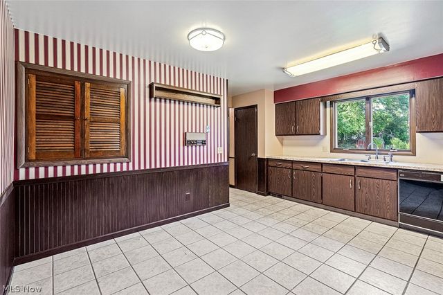 4970 New Road, Austintown, OH 44515