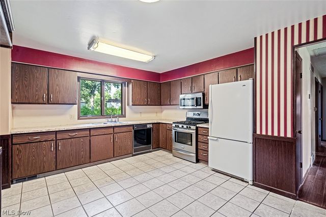 4970 New Road, Austintown, OH 44515