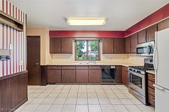 4970 New Road, Austintown, OH 44515