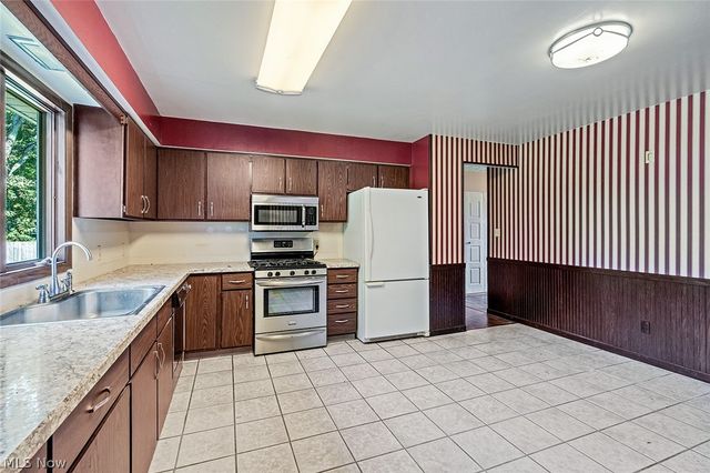 4970 New Road, Austintown, OH 44515