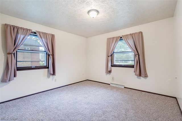 4970 New Road, Austintown, OH 44515