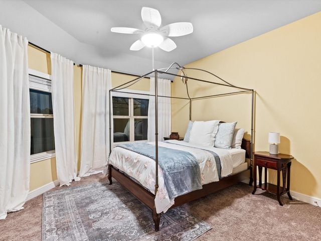 8518 Alford Point Drive, Magnolia, TX 77354