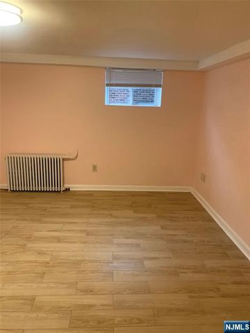 272 Day Avenue, Fairview, NJ 07022