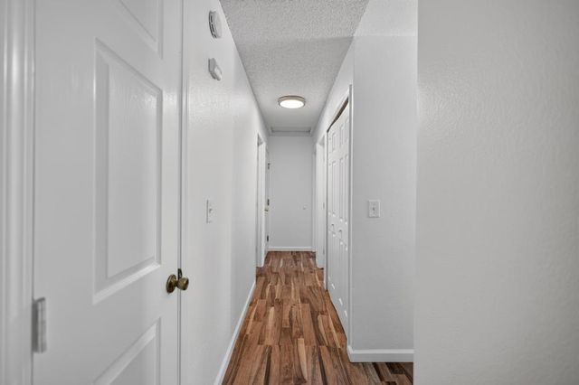 8783 El Toreador Way, Elk Grove, CA 95624