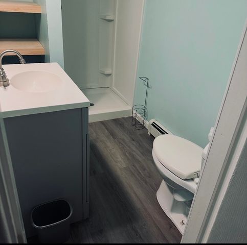 292 Main Street, Fremont, NH 03044