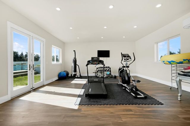 9013 Deleon Ct, Elk Grove, CA 95624