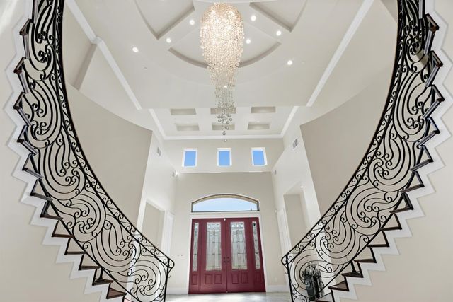 9013 Deleon Ct, Elk Grove, CA 95624