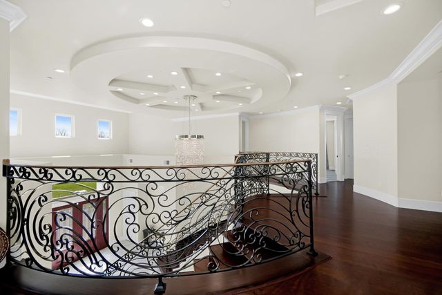 9013 Deleon Ct, Elk Grove, CA 95624