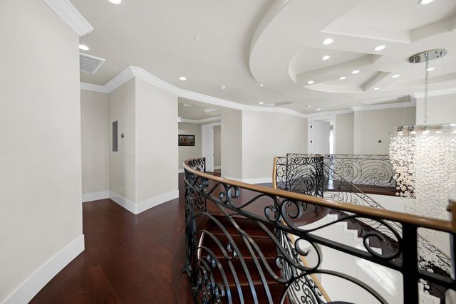 9013 Deleon Ct, Elk Grove, CA 95624