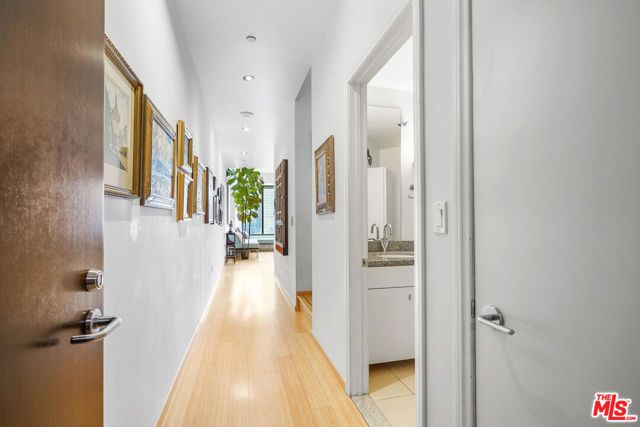 1100 Wilshire Boulevard 2610, Los Angeles, CA 90017