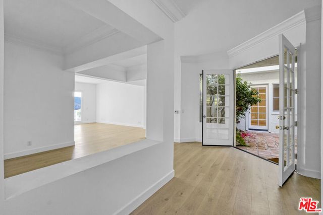 2020 Palisades Drive, Pacific Palisades, CA 90272