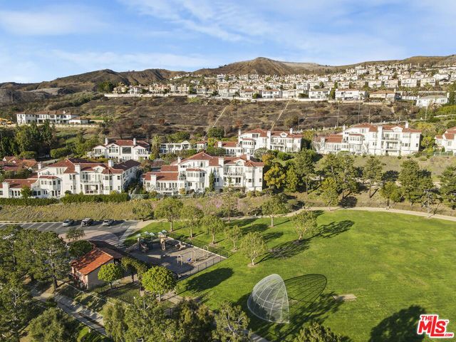 2020 Palisades Drive, Pacific Palisades, CA 90272