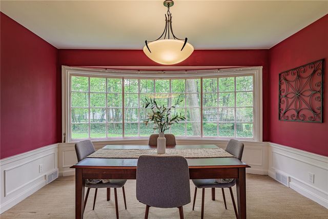 211 Windemere Road, Rochester, NY 14610