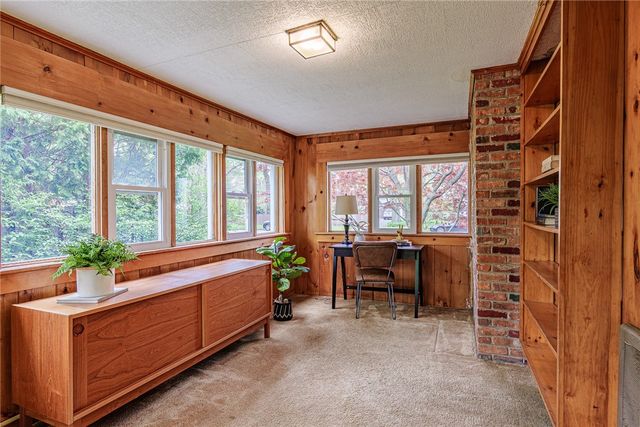 211 Windemere Road, Rochester, NY 14610