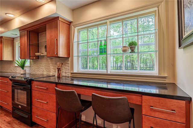 211 Windemere Road, Rochester, NY 14610