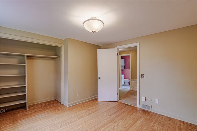 211 Windemere Road, Rochester, NY 14610
