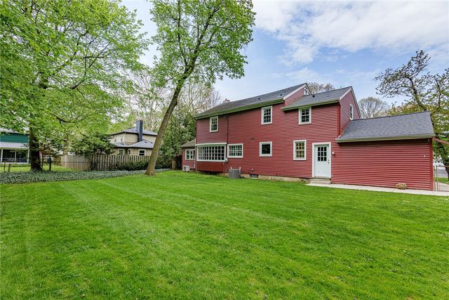 211 Windemere Road, Rochester, NY 14610