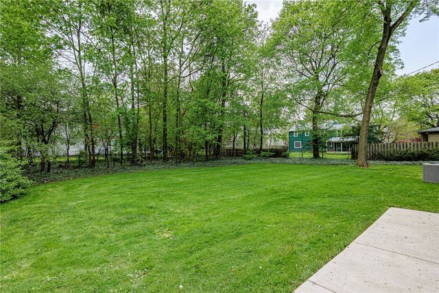 211 Windemere Road, Rochester, NY 14610