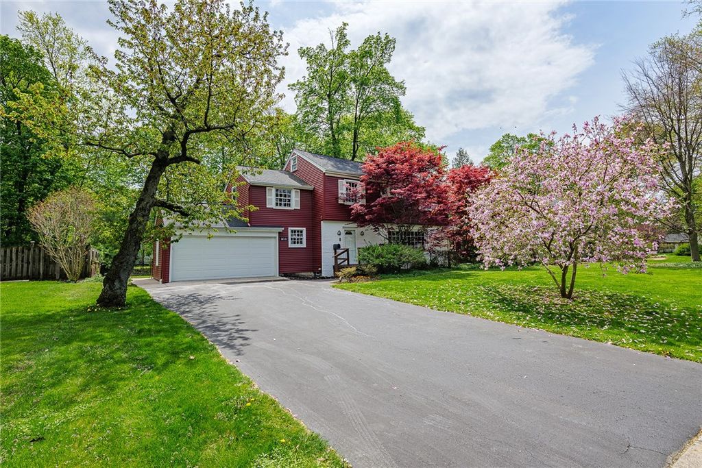 211 Windemere Road, Rochester, NY 14610