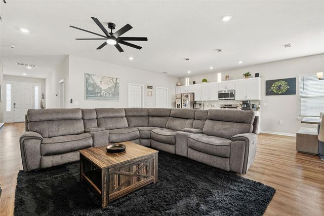 1056 ARUBA AVENUE, Mulberry, FL 33860