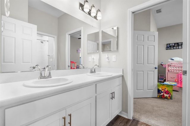 1056 ARUBA AVENUE, Mulberry, FL 33860