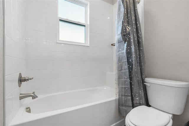 1056 ARUBA AVENUE, Mulberry, FL 33860