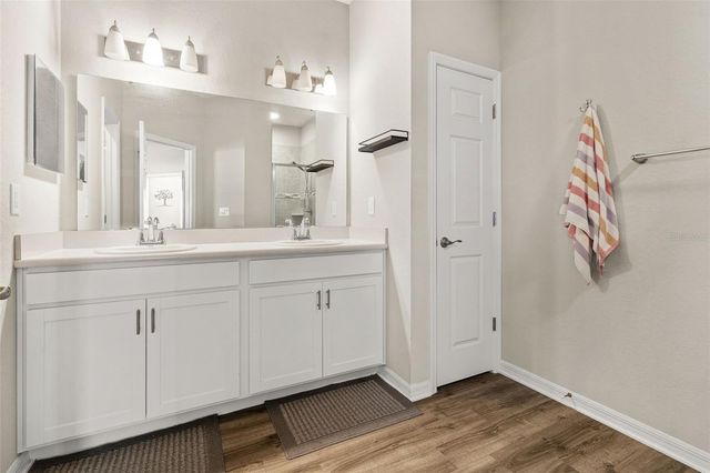 1056 ARUBA AVENUE, Mulberry, FL 33860