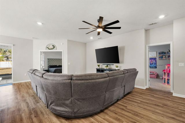 1056 ARUBA AVENUE, Mulberry, FL 33860