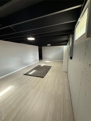 3716 Adie Road, St Ann, MO 63074