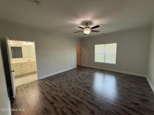 725 W Baltimore Avenue, Pinebluff, NC 28373