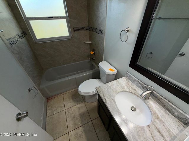 8050 LOURDES Drive S, Jacksonville, FL 32210