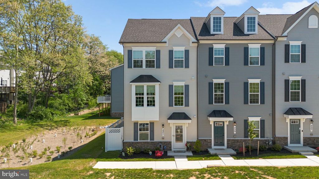 Image 1 of property listing at 231 BEL AIRE LN, Frederick, MD 21702
