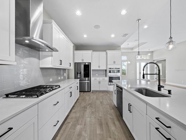 6129 LUNGO LAGO DRIVE, Sarasota, FL 34241