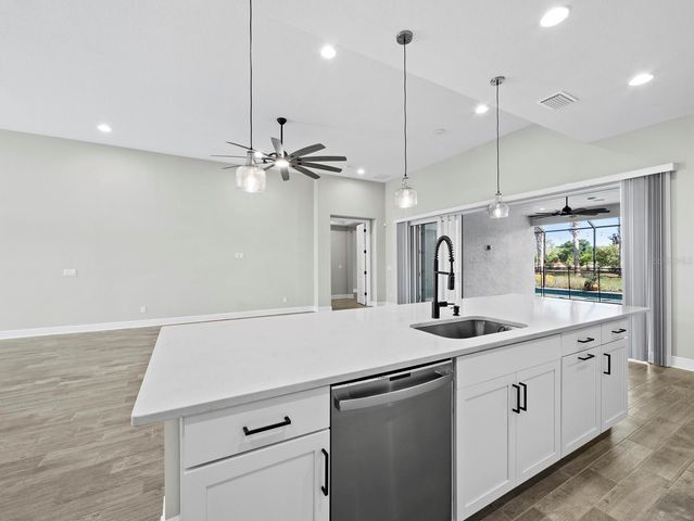 6129 LUNGO LAGO DRIVE, Sarasota, FL 34241